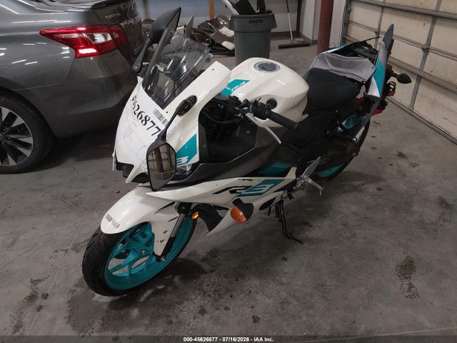 Yamaha Yzfr3 A 2024 MH3RH18Y2RK017109 Image 2