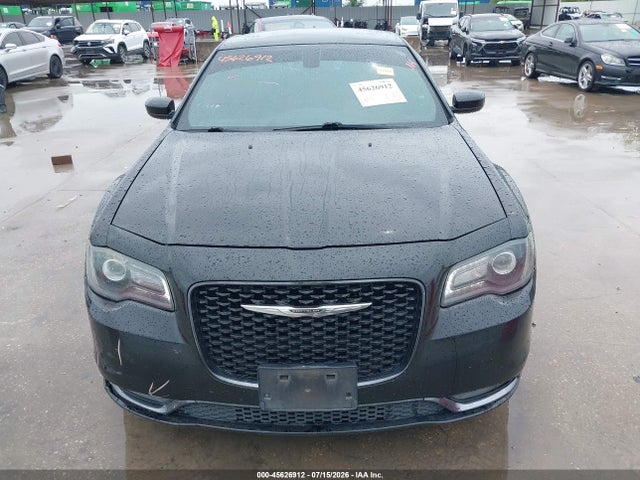 Aukcja sprzedaży 2015 Chrysler 300 300s, vin: 2C3CCABG0FH926864, numer aukcji: 45626912