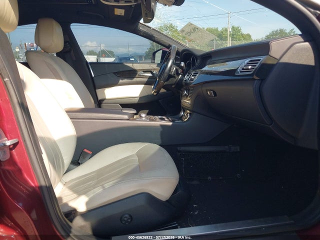 45626922 :رقم المزاد ، WDDLJ9BB2CA021496 vin ، 2012 Mercedes-benz Cls 550 4matic مزاد بيع