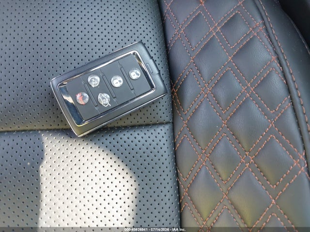 45626941 :رقم المزاد ، 1C4RJYE62P8789425 vin ، 2023 Jeep Grand Cherokee 4xe Summit Reserve مزاد بيع