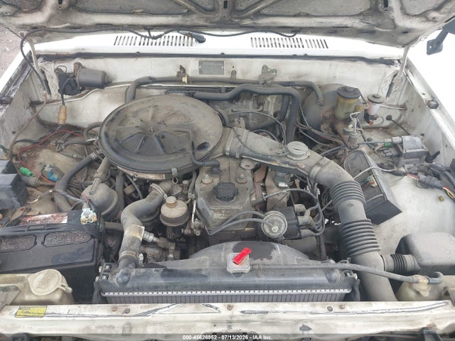 1985 Toyota Pickup 1/2 Ton Rn50 მანქანა იყიდება აუქციონზე, vin: JT4RN50R3F0088989, აუქციონის ნომერი: 45626952