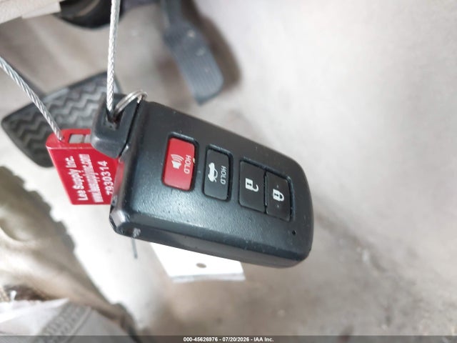 45626976 :رقم المزاد ، 4T1BD1FK5DU094592 vin ، 2013 Toyota Camry Hybrid Xle مزاد بيع