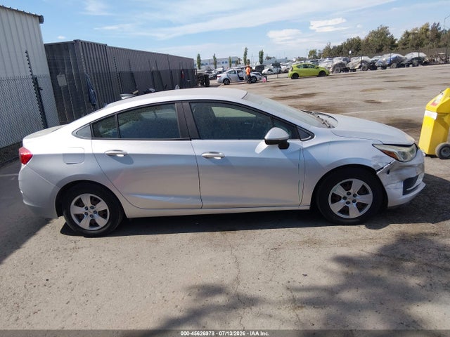 1G1BC5SM3H7267321 Chevrolet Cruze Ls Auto