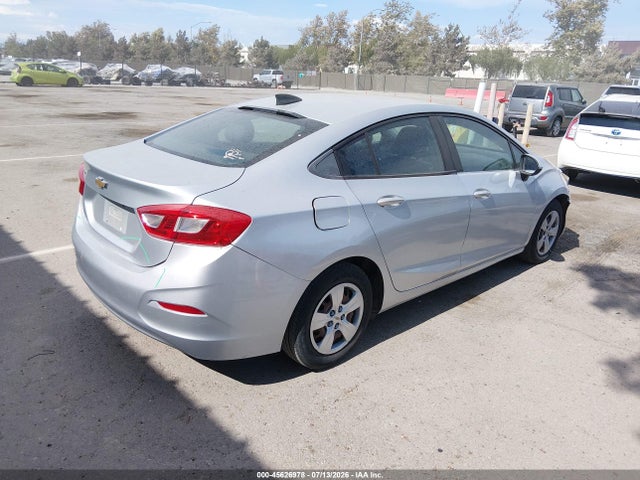 1G1BC5SM3H7267321 Chevrolet Cruze Ls Auto