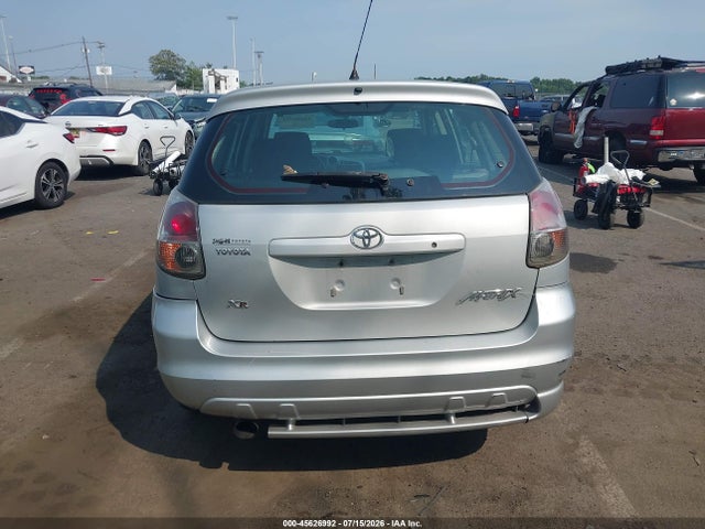 2005 Toyota Matrix Xr მანქანა იყიდება აუქციონზე, vin: 2T1KR32E35C382210, აუქციონის ნომერი: 45626992