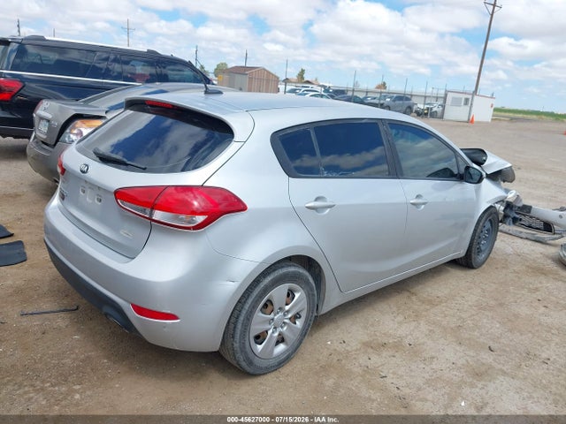 2017 Kia Forte Lx მანქანა იყიდება აუქციონზე, vin: KNAFK5A84H5705305, აუქციონის ნომერი: 45627000