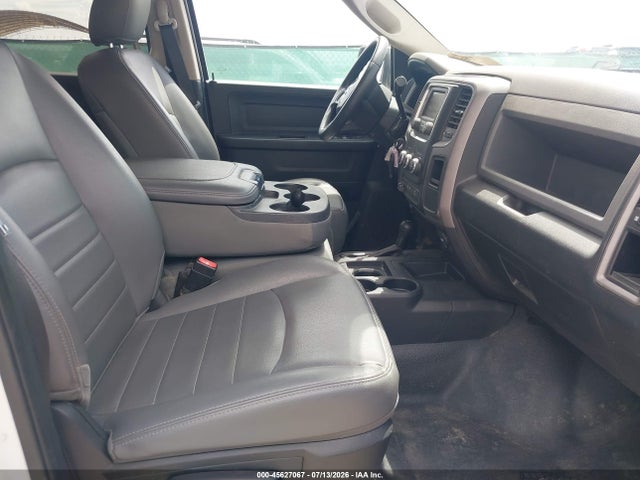 Продажа на аукционе авто 2017 Ram 2500 Tradesman  4x4 8' Box, vin: 3C6UR5HJ0HG744178, номер лота: 45627067