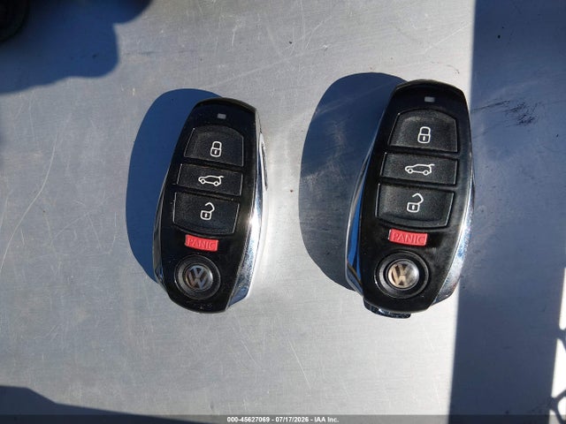 45627069 :رقم المزاد ، WVGEP9BP8ED014692 vin ، 2014 Volkswagen Touareg Tdi Lux مزاد بيع