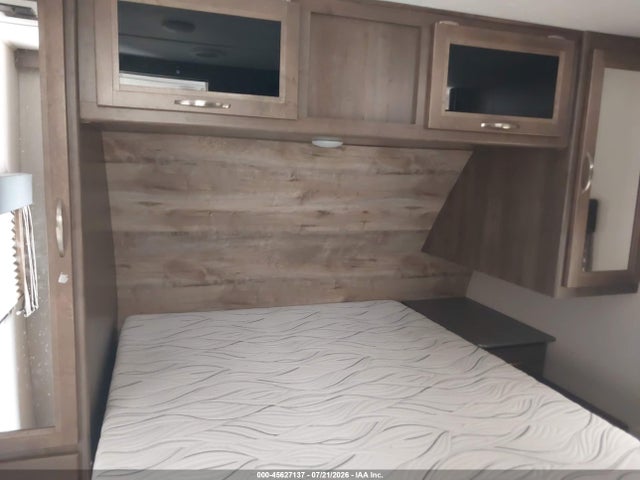 Keystone Rv Coleman 2018 4YDT30425JM941029 Image 10
