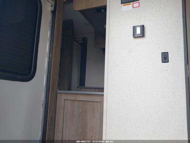 Keystone Rv Coleman 2018 4YDT30425JM941029 Image 5