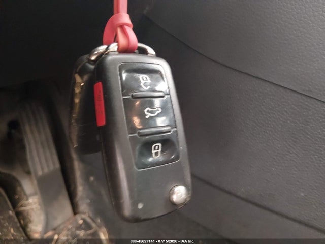 45627141 :رقم المزاد ، 3VWPP7AJ0DM674840 vin ، 2013 Volkswagen Jetta Sportwagen 2.5l S مزاد بيع