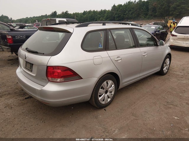 45627141 :رقم المزاد ، 3VWPP7AJ0DM674840 vin ، 2013 Volkswagen Jetta Sportwagen 2.5l S مزاد بيع
