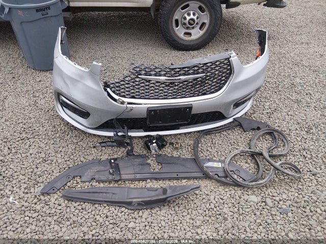 2026 Chrysler Pacifica Limited მანქანა იყიდება აუქციონზე, vin: 2C4RC1GG5TR183171, აუქციონის ნომერი: 45627185