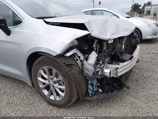 2026 Chrysler Pacifica Limited მანქანა იყიდება აუქციონზე, vin: 2C4RC1GG5TR183171, აუქციონის ნომერი: 45627185