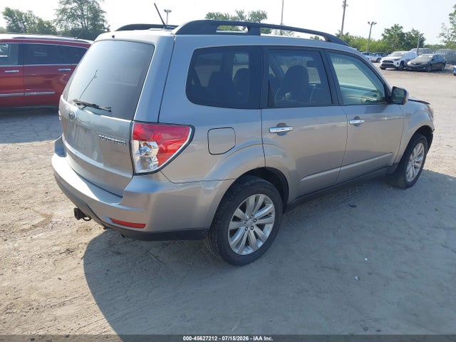 2011 Subaru Forester 2.5x Premium მანქანა იყიდება აუქციონზე, vin: JF2SHBDC4BG776886, აუქციონის ნომერი: 45627212