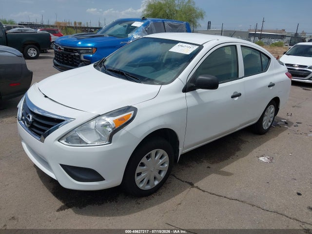 Nissan Versa 1.6 S 2015 3N1CN7AP4FL919159 Image 2