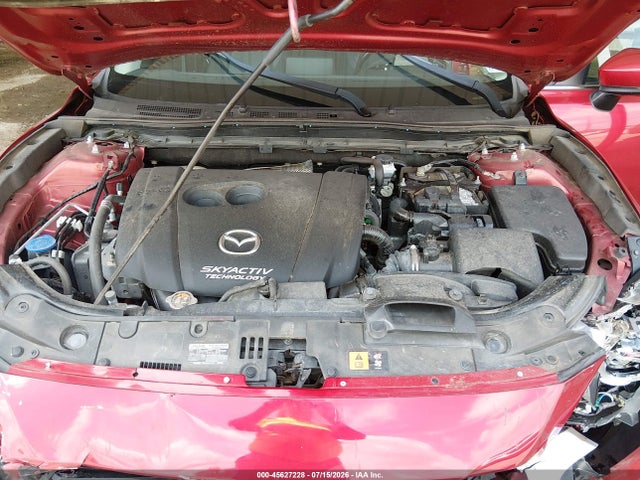 3MZBN1W33JM216308 Mazda Mazda3 Grand Touring