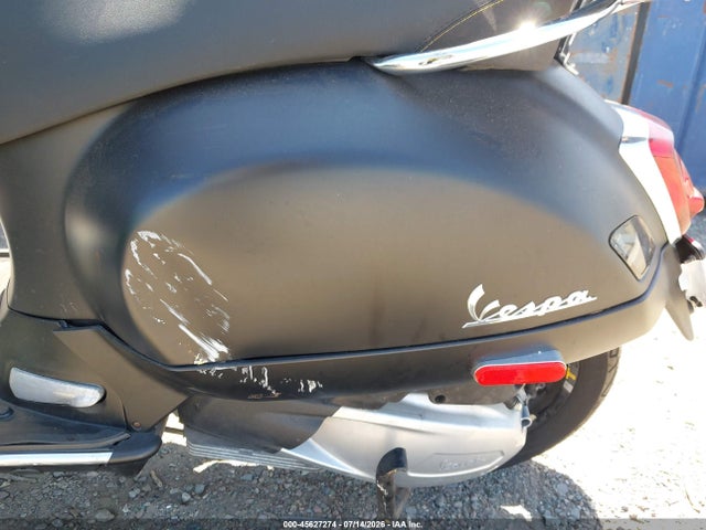 Vespa Gts 300 Super 2022 ZAPMA39M0N5203355 Image 9