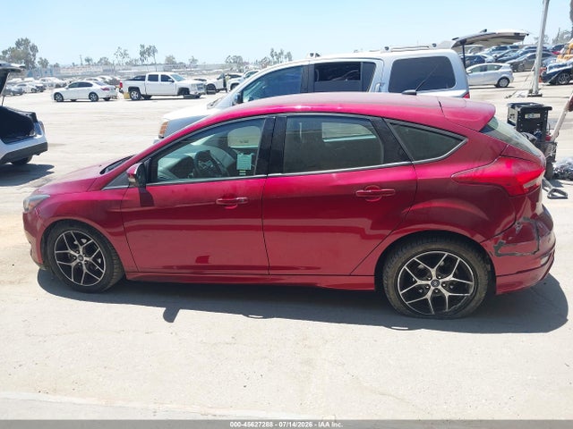 Ford FOCUS SE 2016 1FADP3K22GL238704 Image 14