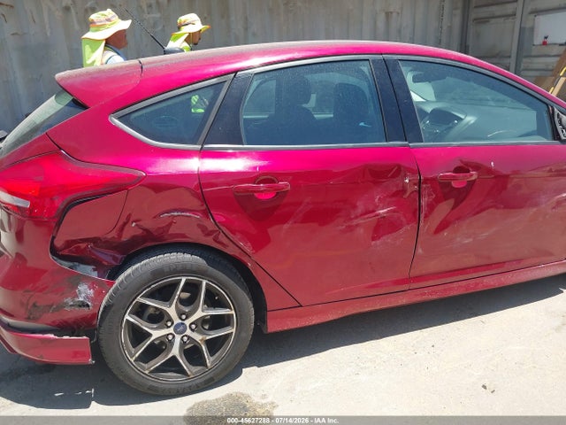 Ford FOCUS SE 2016 1FADP3K22GL238704 Image 6