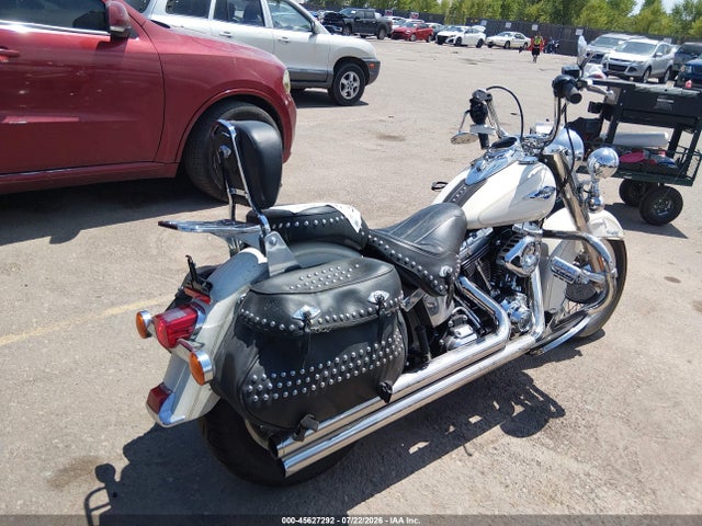 Harley-Davidson Flstc Heritage Softail Classic 2015 1HD1BWV14FB029953 Image 4