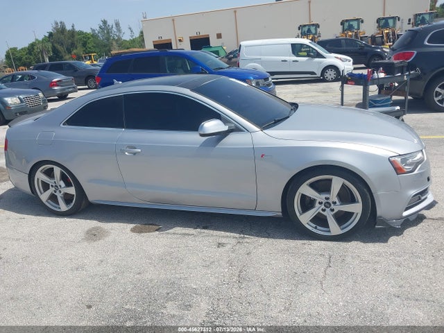 Продажа на аукционе авто 2016 Audi S5 Premium Plus, vin: WAUC4AFR8GA026554, номер лота: 45627312
