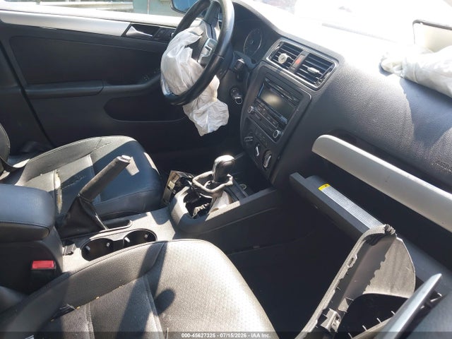 45627325 :رقم المزاد ، 3VWDP7AJ1DM376459 vin ، 2013 Volkswagen Jetta 2.5l Se مزاد بيع