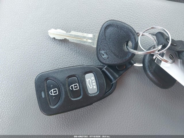 2020 Hyundai Elantra Se მანქანა იყიდება აუქციონზე, vin: 5NPD74LF3LH612723, აუქციონის ნომერი: 45627353