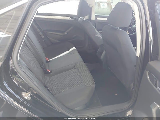 45627355 :رقم المزاد ، 1VWAT7A3XGC024714 vin ، 2016 Volkswagen Passat 1.8t S مزاد بيع