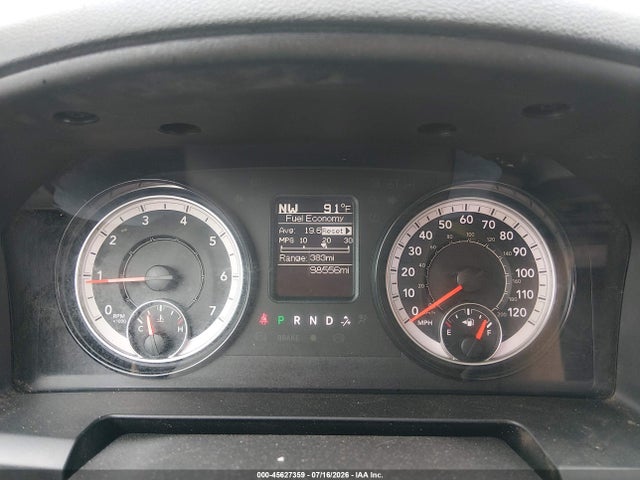 2021 Ram 1500 Classic Tradesman  4x4 6'4 Box მანქანა იყიდება აუქციონზე, vin: 1C6RR7FTXMS560665, აუქციონის ნომერი: 45627359