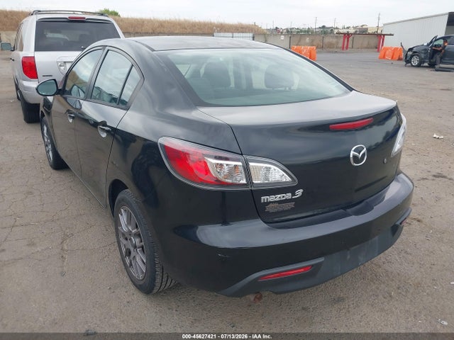 Aukcja sprzedaży 2011 Mazda Mazda3 I Sport, vin: JM1BL1UF3B1475479, numer aukcji: 45627421