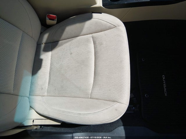 Продажа на аукционе авто 2018 Subaru Outback 2.5i Premium, vin: 4S4BSAFC6J3304939, номер лота: 45627430