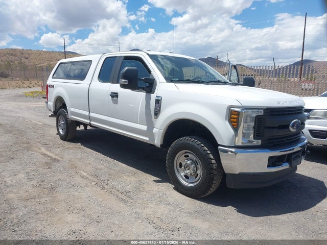2019 1FT7X2B68KED43796 main image