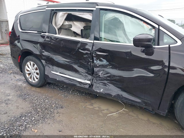 Aukcja sprzedaży 2018 Chrysler Pacifica Touring L Plus, vin: 2C4RC1EG8JR352180, numer aukcji: 45627455