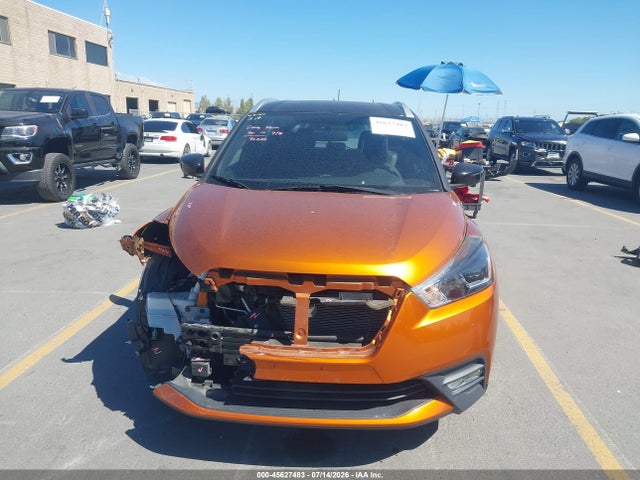 3N1CP5CU4JL506328 Nissan KICKS SR