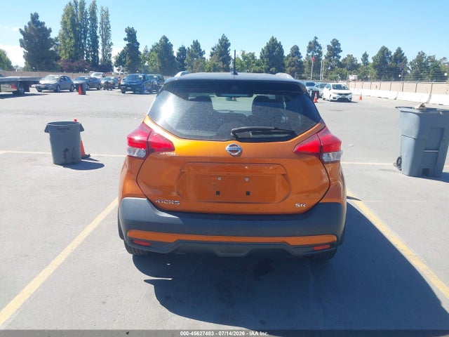 3N1CP5CU4JL506328 Nissan KICKS SR