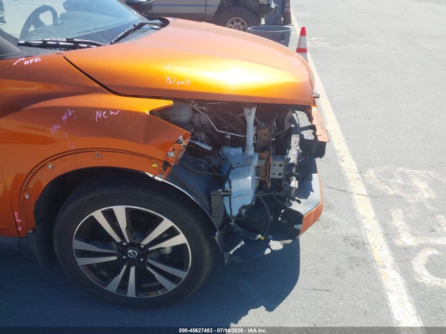 3N1CP5CU4JL506328 Nissan KICKS SR
