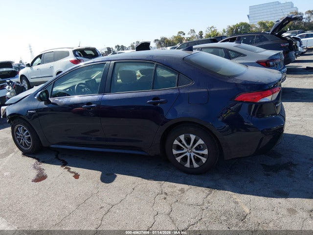 Toyota Corolla Hybrid Le 2021 JTDEAMDE4MJ004701 Image 15