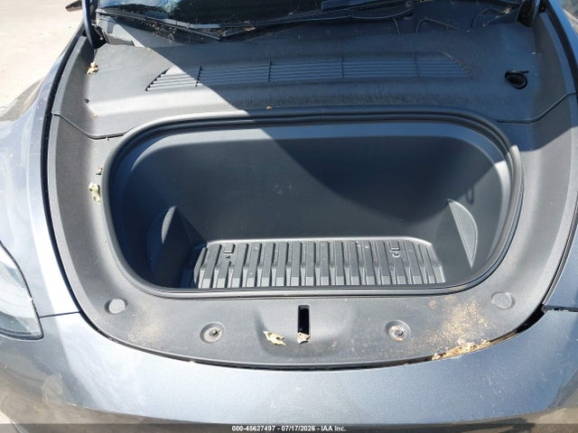Продаж на аукціоні авто 2023 Tesla Model Y Awd/long Range Dual Motor All-wheel Drive, vin: 7SAYGDEE9PF796353, номер лоту: 45627497