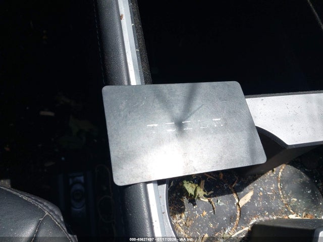 Продаж на аукціоні авто 2023 Tesla Model Y Awd/long Range Dual Motor All-wheel Drive, vin: 7SAYGDEE9PF796353, номер лоту: 45627497