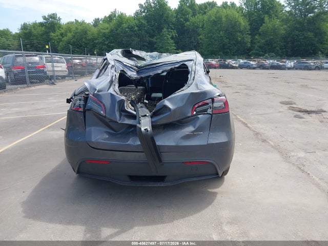 Продаж на аукціоні авто 2023 Tesla Model Y Awd/long Range Dual Motor All-wheel Drive, vin: 7SAYGDEE9PF796353, номер лоту: 45627497