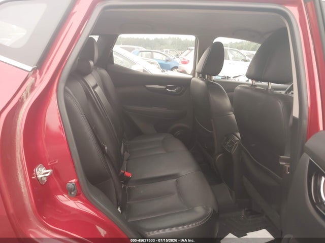 JN1BJ1CR1KW312532 Nissan Rogue Sport Sl
