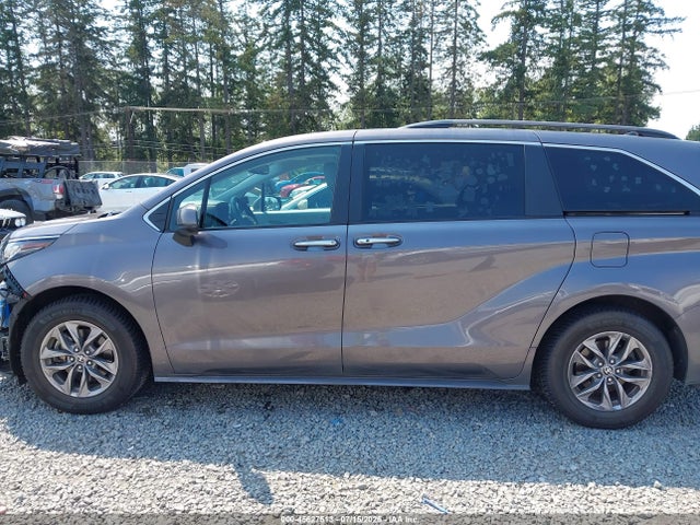Toyota SIENNA XLE 2023 5TDYSKFC0PS075380 Image 15