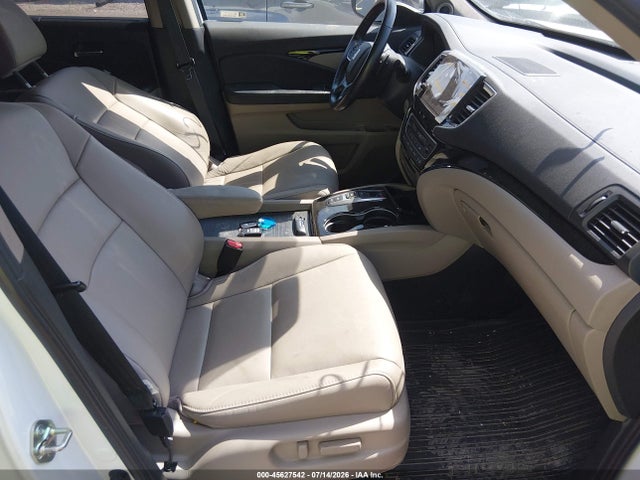 5FNYF6H9XLB038722 Honda Pilot Awd Touring 8 Passenger