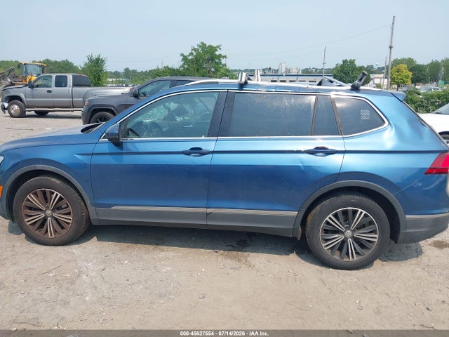 Продаж на аукціоні авто 2018 Volkswagen Tiguan 2.0t Se/2.0t Sel, vin: 3VV2B7AX3JM059972, номер лоту: 45627554