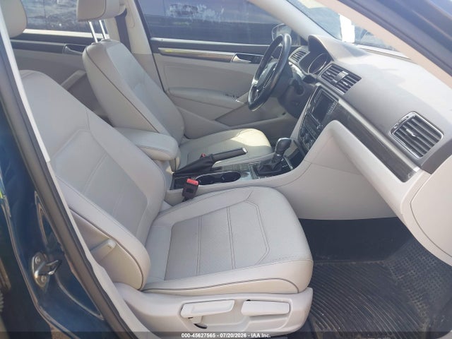 Продажа на аукционе авто 2018 Volkswagen Passat 2.0t Se, vin: 1VWBA7A35JC004226, номер лота: 45627565