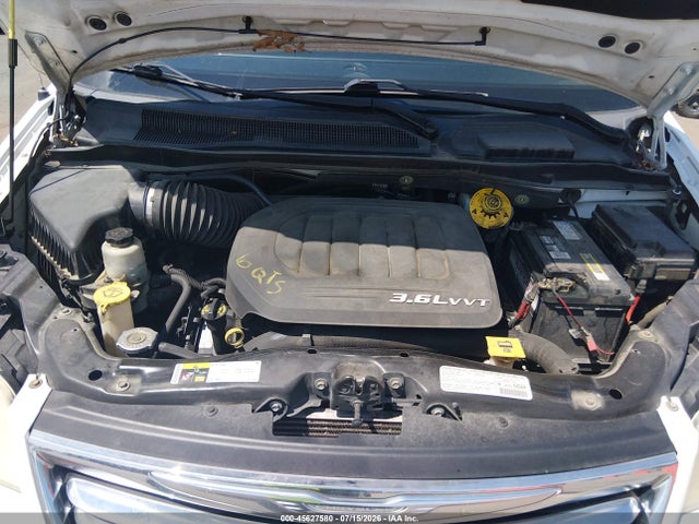45627580 :رقم المزاد ، 2C4RC1BG2DR815147 vin ، 2013 Chrysler Town & Country Touring مزاد بيع