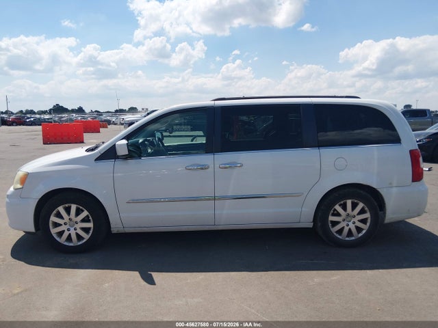 45627580 :رقم المزاد ، 2C4RC1BG2DR815147 vin ، 2013 Chrysler Town & Country Touring مزاد بيع