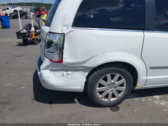 45627580 :رقم المزاد ، 2C4RC1BG2DR815147 vin ، 2013 Chrysler Town & Country Touring مزاد بيع