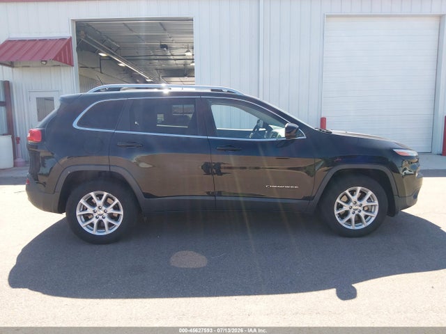 Продаж на аукціоні авто 2018 Jeep Cherokee Latitude 4x4, vin: 1C4PJMCB7JD559264, номер лоту: 45627593